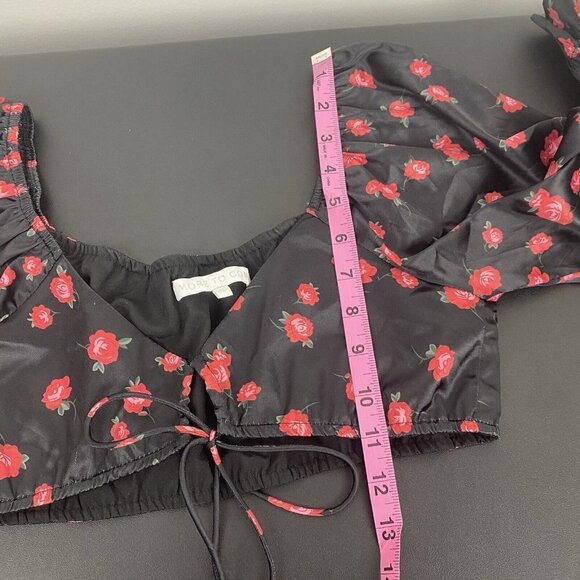 Revolve More to Come Women's Floral Rose Printed Crop Top Size S Peasant Puff - Picture 10 of 10